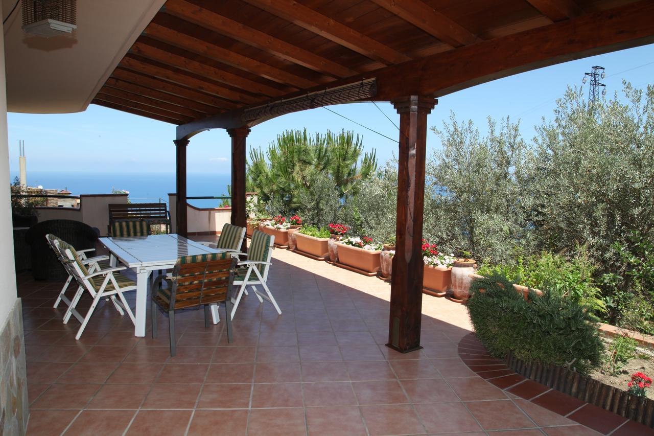 Bed & Breakfast La Collina Capo dʼOrlando